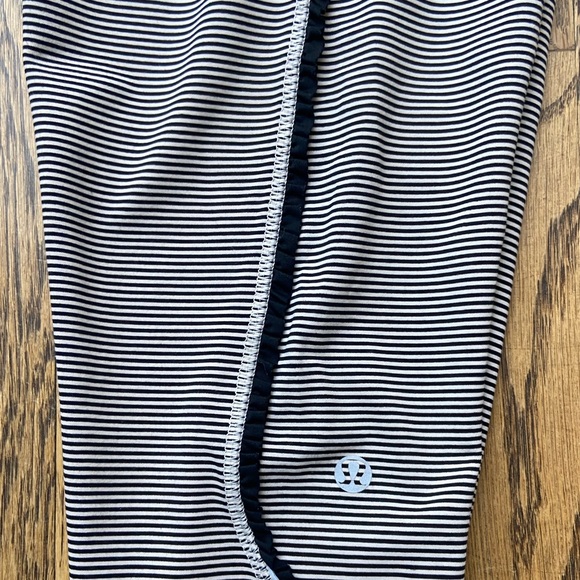 Lululemon “Fast and Free” Crop - Picture 6 of 12